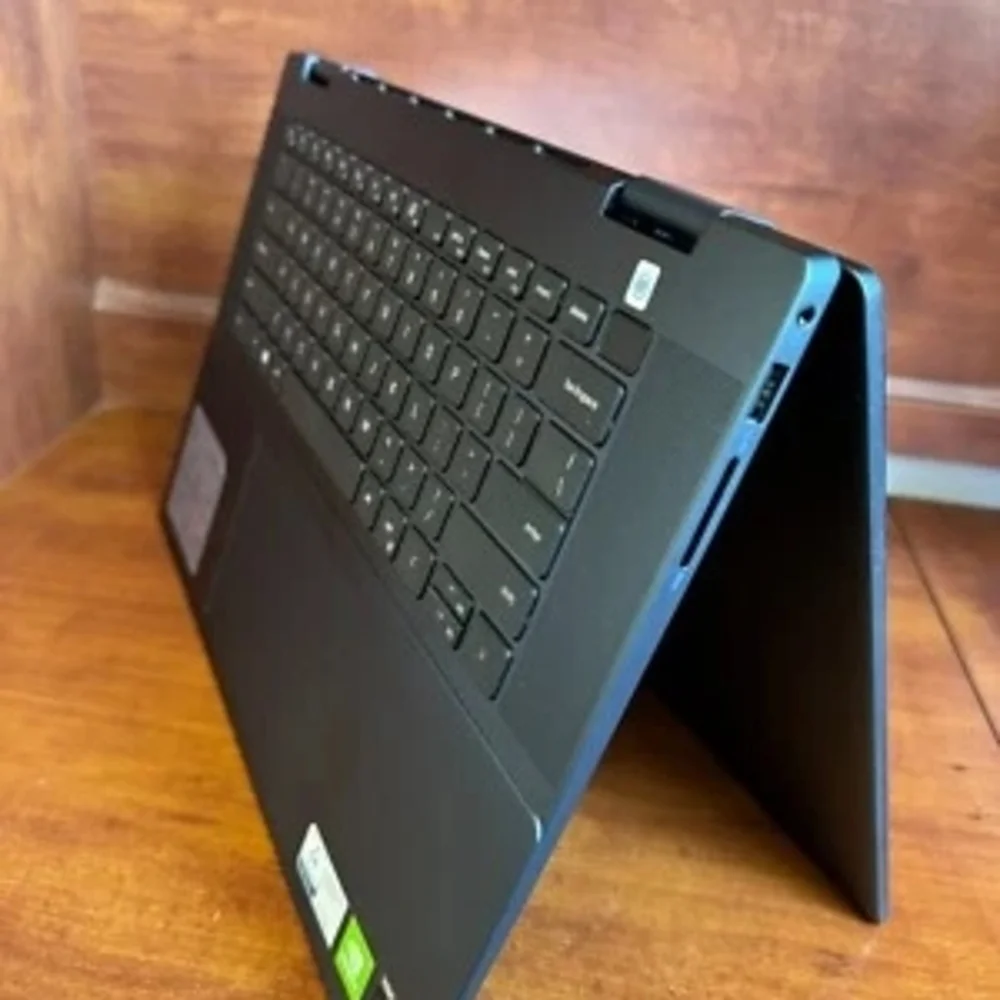 Dell Black Laptop with Intel Evo